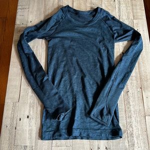 Lululemon shirt